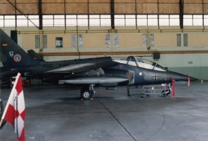 Alphajet in Halle 66  